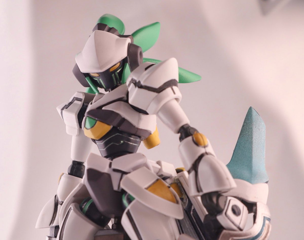 #ダンボール戦機15周年

作ったやつと気に入ってる写真
全部愛機です