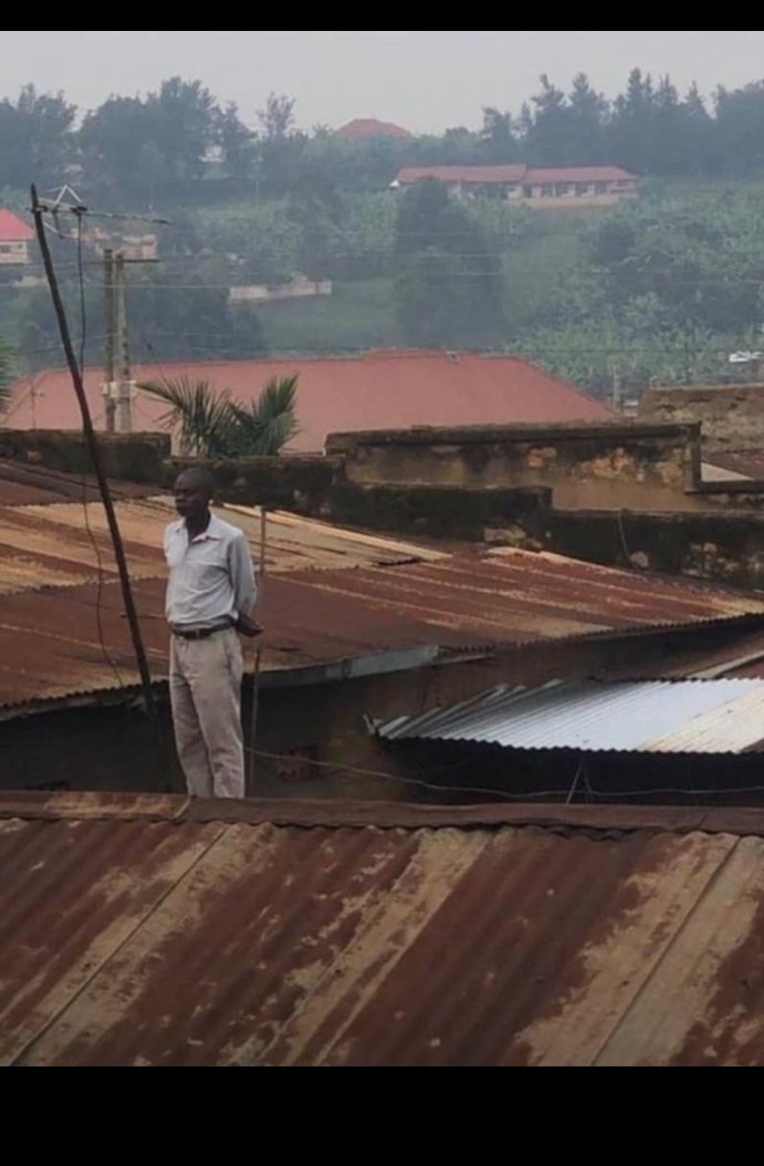 We follow each other before going to bed  only for me to come back here this morning and una don unfollow me 🥹una wacko gan ooo