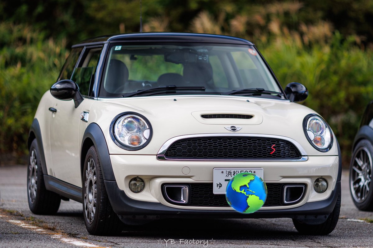 AZUjad5g's tweet photo. #MINIの日 #MiniDay
3/2日はミニの日!気づいたらミニ暦1年でした。雪溶けたらまた遠出したいです‼️
@waibieさんに撮ってもらった写真です!ありがとう😊 https://t.co/vMBU1GFSdb