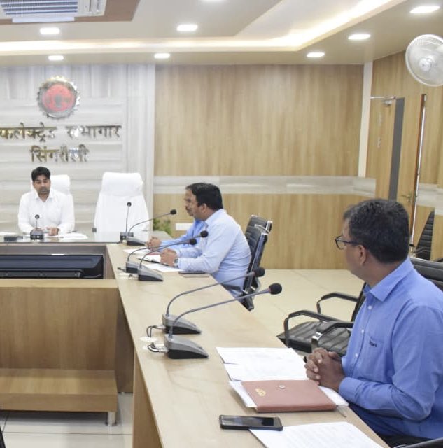 Collector Singrauli tweet media