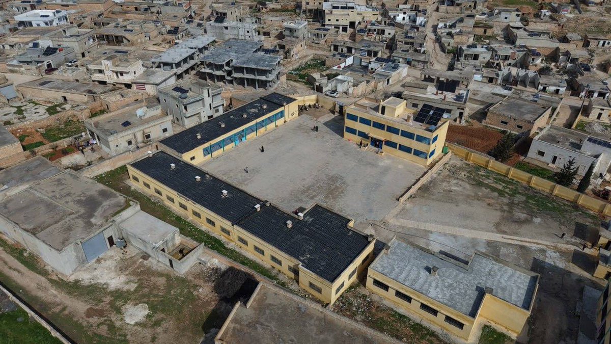 QalaatAlMudiq's tweet image. #Syria: 2 additional schools reopened in the SE. #Idlib countryside after being rehabilitated.

Work was funded by the campaign to support the reconstruction in the province.