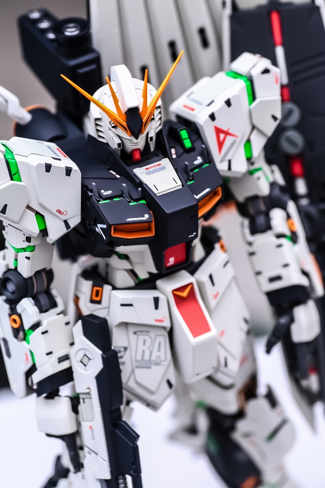 pla_mochi's tweet photo. 過去作 MGニューガンダムVer.Ka
このキットは発売されてから13年。いまでも十分に優良キットです。久しぶりに制作したらサイコフレームが少し物足りない感じがしたので増量しました。

https://t.co/Ui8RAnEbiO

#ニューガンダム 
#νガンダム 
#ガンプラ 
#ハサウェイ https://t.co/aDJ3bOIik9