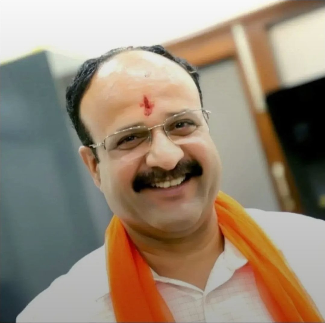 scruhil's tweet photo. खेल जगत के कोहिनूर,  समाजसेवी, हरियाणा ओलंपिक एसोसिएशन के अध्यक्ष आदरणीय Capt. Jasvinder Meenu Beniwal जी को जन्मदिन की हार्दिक बधाई एवं शुभकामनाएं।भगवान से आपके उत्तम स्वास्थ्य और दीर्घायु जीवन की कामना करता हूँ।
#happybirthday @CaptJasvinder https://t.co/GewXKCWwxT