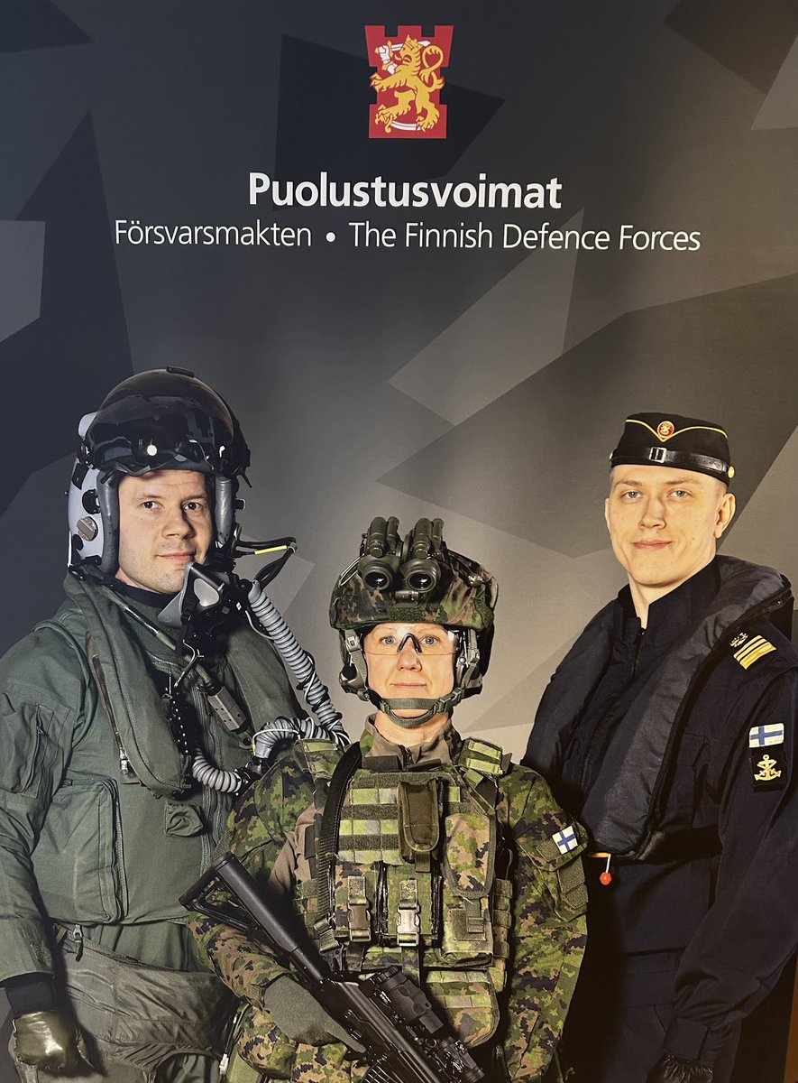 TimoTossavainen's tweet photo. Puolustusvoimat pitää pojastaan tämän viikon huolta, jotta jatkossa turvallisuutta tuotetaan yhdessä yhä paremmin.

#ALMPK #maanpuolustuskurssi #Turvallisuus #Varautuminen https://t.co/pcdZ38z8z3