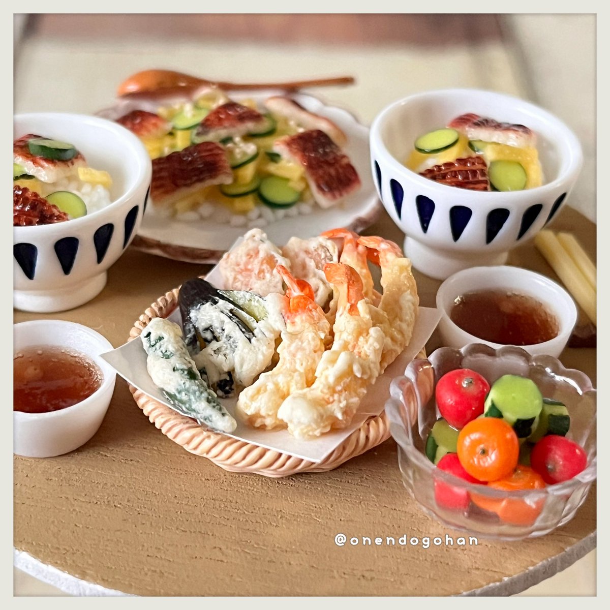 #ミニの日
#ミニチュアの日

ふたりごはんシリーズ
過去作です。