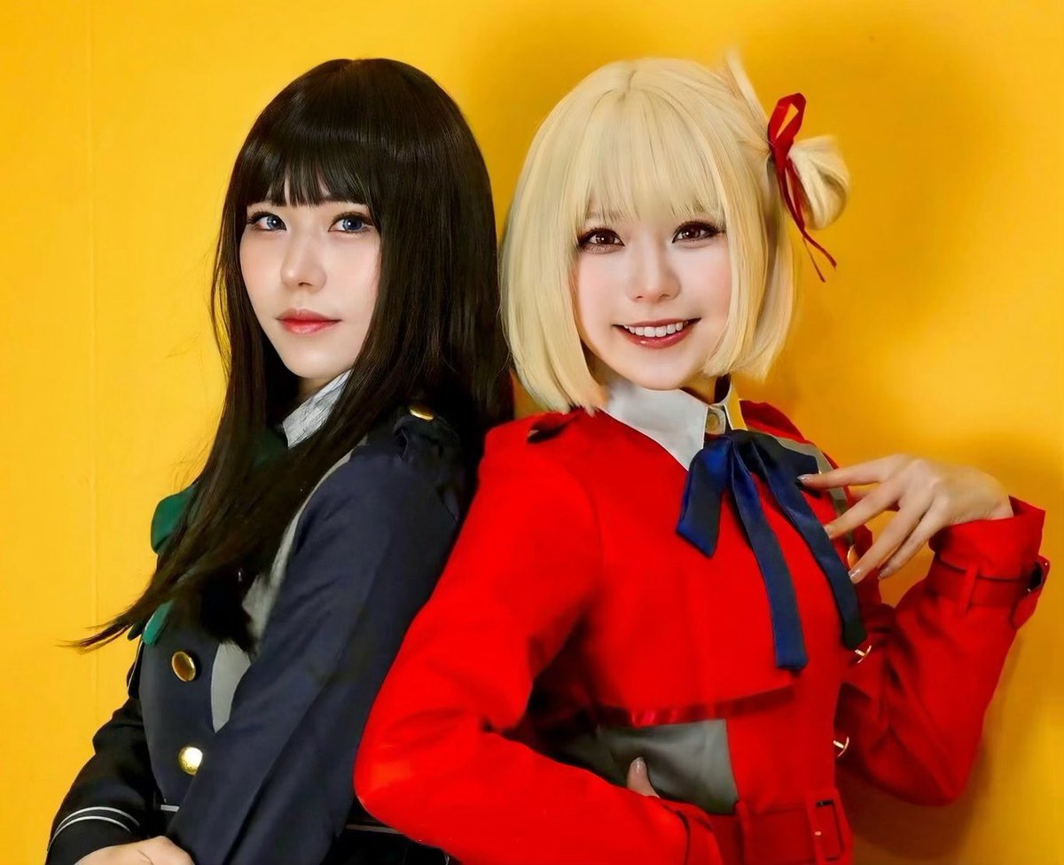yr_ghost3's tweet photo. 双子でリコリス https://t.co/OdffHlG6NO