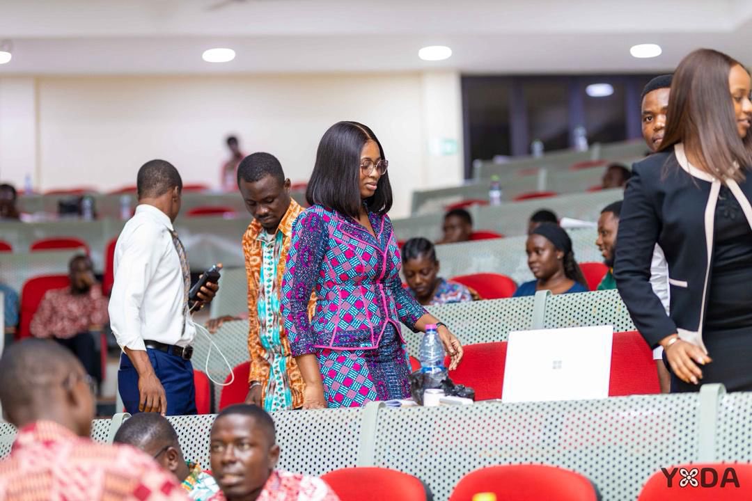 Miss Selma YODA tweet media