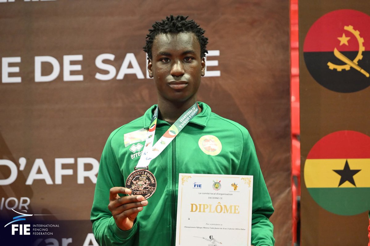 MinistereSports's tweet photo. #Championnats_dAfrique_dEscrime, #Dakar2026 | Le #Togo🇹🇬 remporte 3 médailles de bronze :

▶️🥉 pour #AROUNA_Ilan au sabre masculin, catégorie cadet.
▶️🥉🥉 pour #BADJO_Bryan au sabre et à l'épée, catégorie minime U15.

Bravo à nos pépites et à tout l’encadrement👏🏽👏🏽👏🏽

@GouvTg https://t.co/GOQM6vluIi