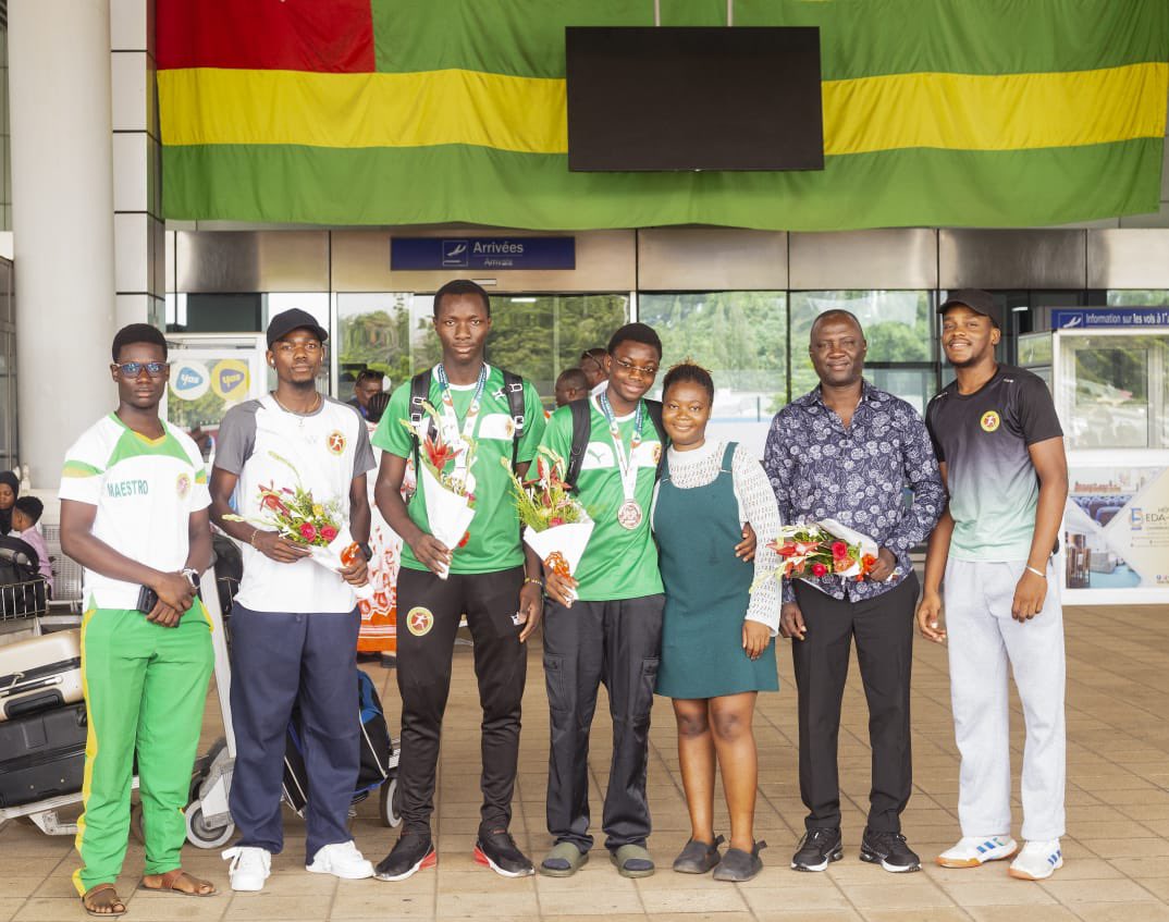 #Championnats_dAfrique_dEscrime, #Dakar2026 | Le #Togo🇹🇬 remporte 3 médailles de bronze :

▶️🥉 pour #AROUNA_Ilan au sabre masculin, catégorie cadet.
▶️🥉🥉 pour #BADJO_Bryan au sabre et à l'épée, catégorie minime U15.

Bravo à nos pépites et à tout l’encadrement👏🏽👏🏽👏🏽

<a href="/GouvTg/">Gouvernement Togolais</a>