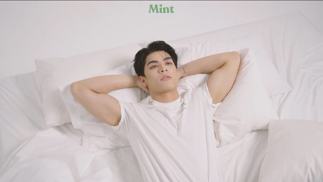 aaowdih's tweet photo. Unfairly attractive!😭🥺🫶🏻
#OnlyFriendsDreamOnXMintTalk
#JossWayar , #JossGawin
#MintTh https://t.co/HCmZEkXYj1