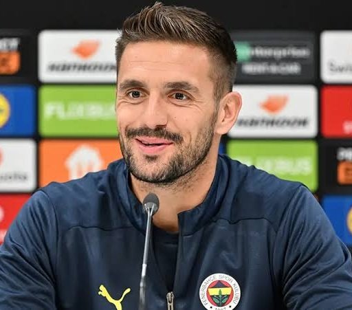 🚨 Dusan Tadic: 

"Bir gün Fenerbahçe'nin teknik direktörü olmak istiyorum."