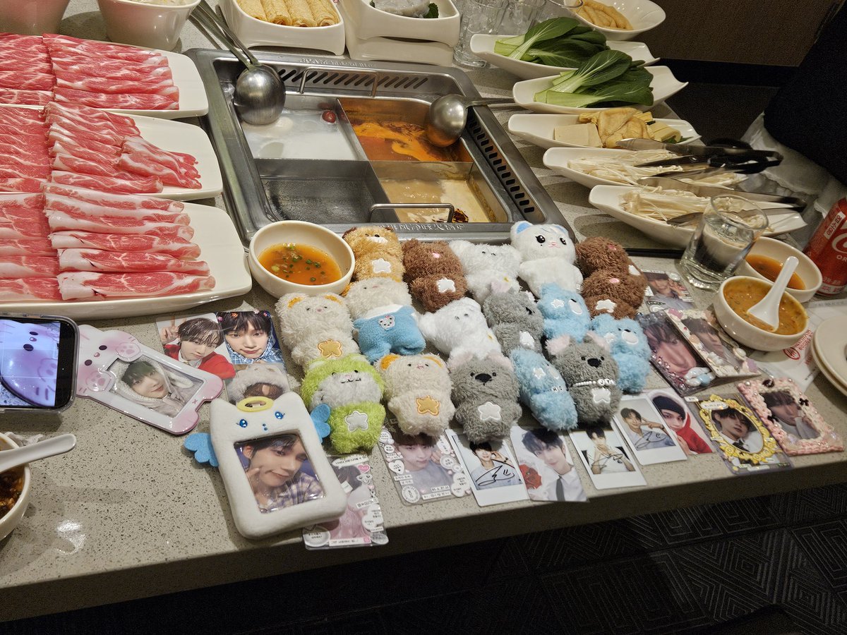 love_moon0331's tweet photo. 너무 맛있게 잘 먹었습니다ㅎㅎ
한빈픽 음식도 짱맛👍
#박한빈 #한빈이와_한빈디라오뿌셔 https://t.co/rQkZNAHhv6