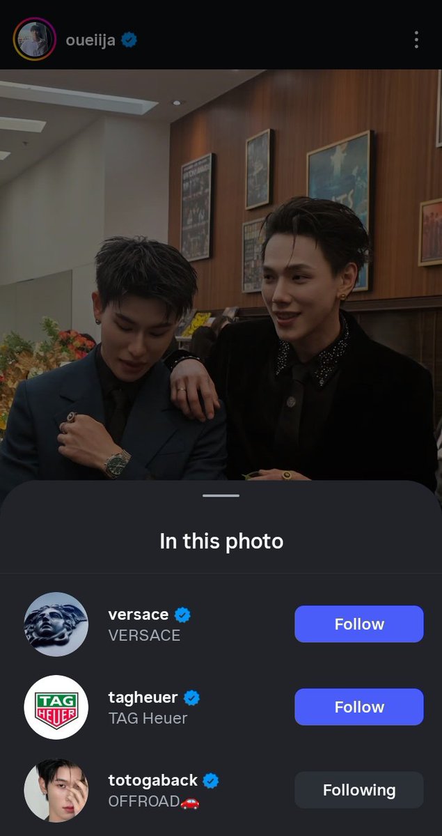 อึ้ง คือสปอนเข้าสองเจ้าเลยหรอทั้งชุดทั้งเครื่องประดับทั้งนาฬิกา แล้วใส่ออกมาหล่อวัวตาEkwaiล้มมากก็ว่ามันเด่นสะดุดตาสุด ๆ ขอบคุณนะคะมันดีมากกกกเลยล่ะ🤩♥️

#ต้าห์อู๋ออฟโรด #DaouOffroad