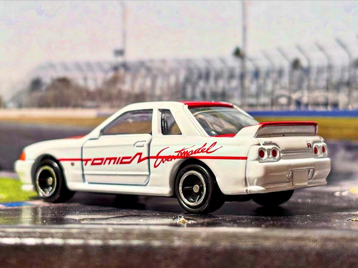 日産・スカイラインGT-R［BNR32］ TEM2025年の新作✨ イベントモデルで