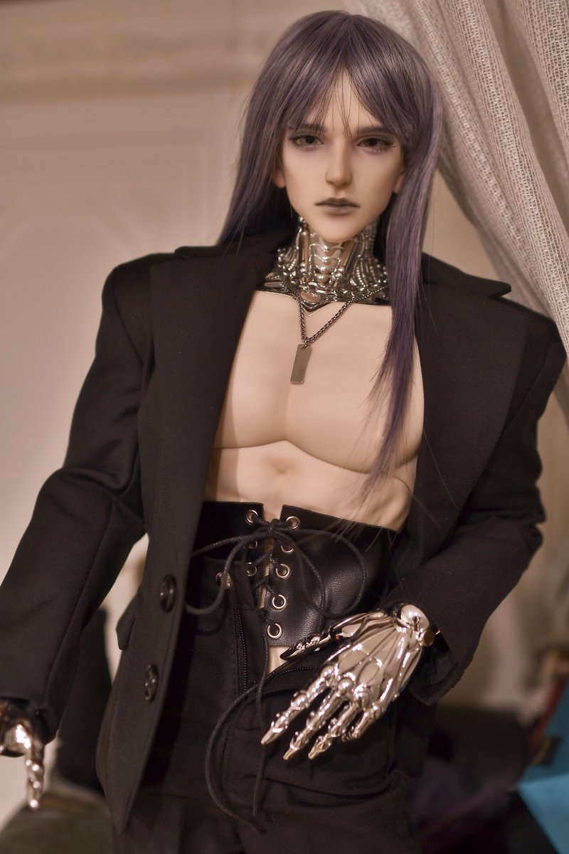 ボディの魅せ方を永遠に考え中

#晴也人形社 #chiffonmake