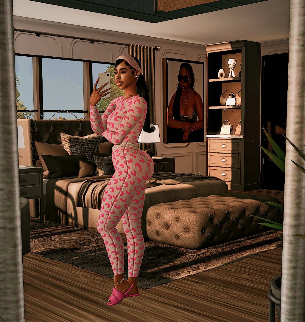 ͏danaeya ✰︎ tweet media