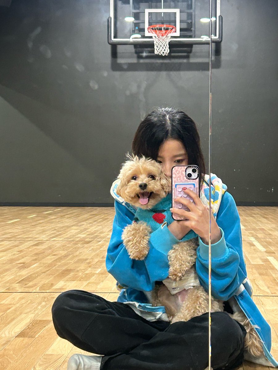 🫧 › BUBBLE ✶ 020326

— Nouvelles photos de #CHLOEYOUNG posté sur le fancafé du groupe 

❛#BADVILLAIN #배드빌런 #ChloeYoung #클로이영 ❜