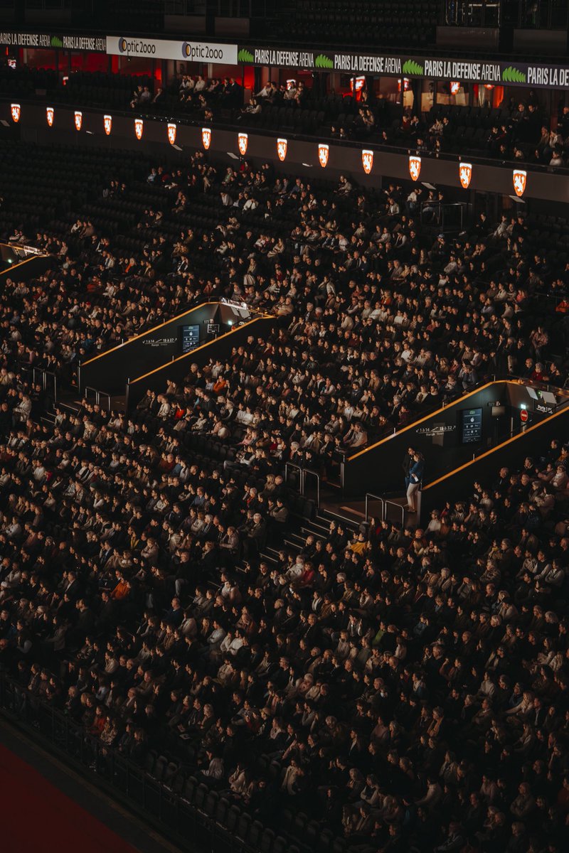 Paris La Défense Arena tweet media