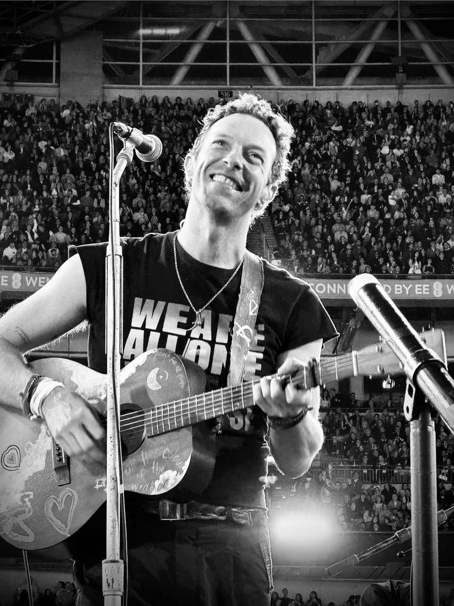 Coldplay Canada tweet media