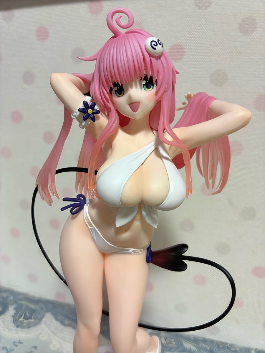 maimai50093894's tweet photo. Trio-Try-iT Figure
ララ・サタリン・デビルーク

実は2/28に桜ミクと一緒にGETしてたフィギュア！
最後、BCで900円でGET✨

ララちゃんのダイナマイトボディーはすごいね〜けしからん！

ララちゃんらしい可愛い笑顔と髪の毛をかけ上げてる仕草がすごく好き💗

ほっぺたがピンク強めですごく可愛い🥰 https://t.co/xXFNmkn5RP