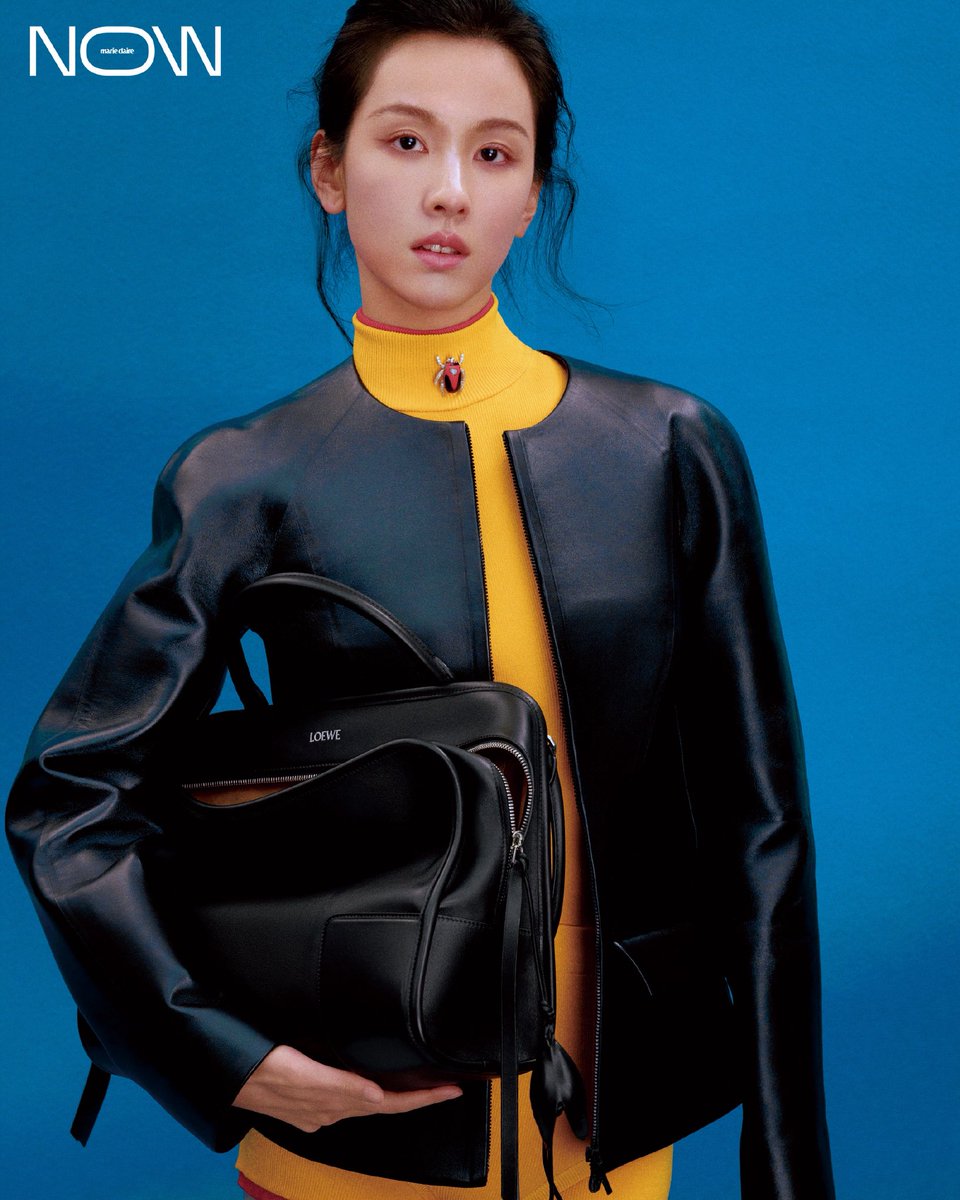 BowieX1998's tweet photo. New magazine

#ChenDulingLOEWE 
#ChenDuling 
#陈都灵 https://t.co/9F6PYtLR5P