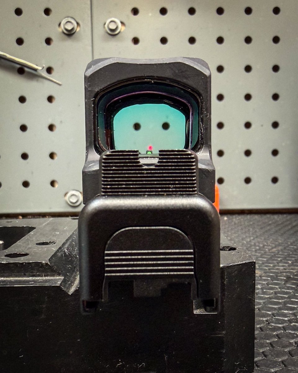 10-8 Performance tweet media