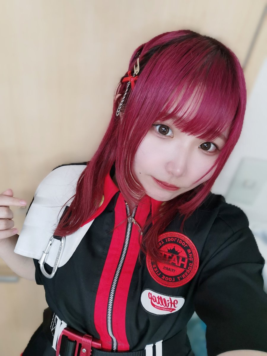 ui__hat's tweet image. かわいーピン付けてた、きのう🎀
#HaT  #HATEandTEARS