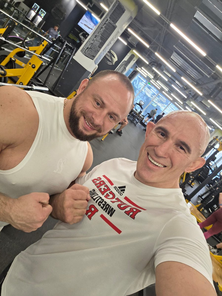 Alexey Oleynik tweet media