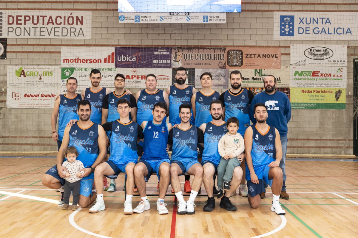 cbcaselas's tweet photo. NON HAI DOUS SEN TRES: TERCEIRO TRIUNFO CONSECUTIVO PARA AMBOS SENIOR DO CASELAS !!! https://t.co/FCQGn0r7SG https://t.co/AL89d4Mgw8
