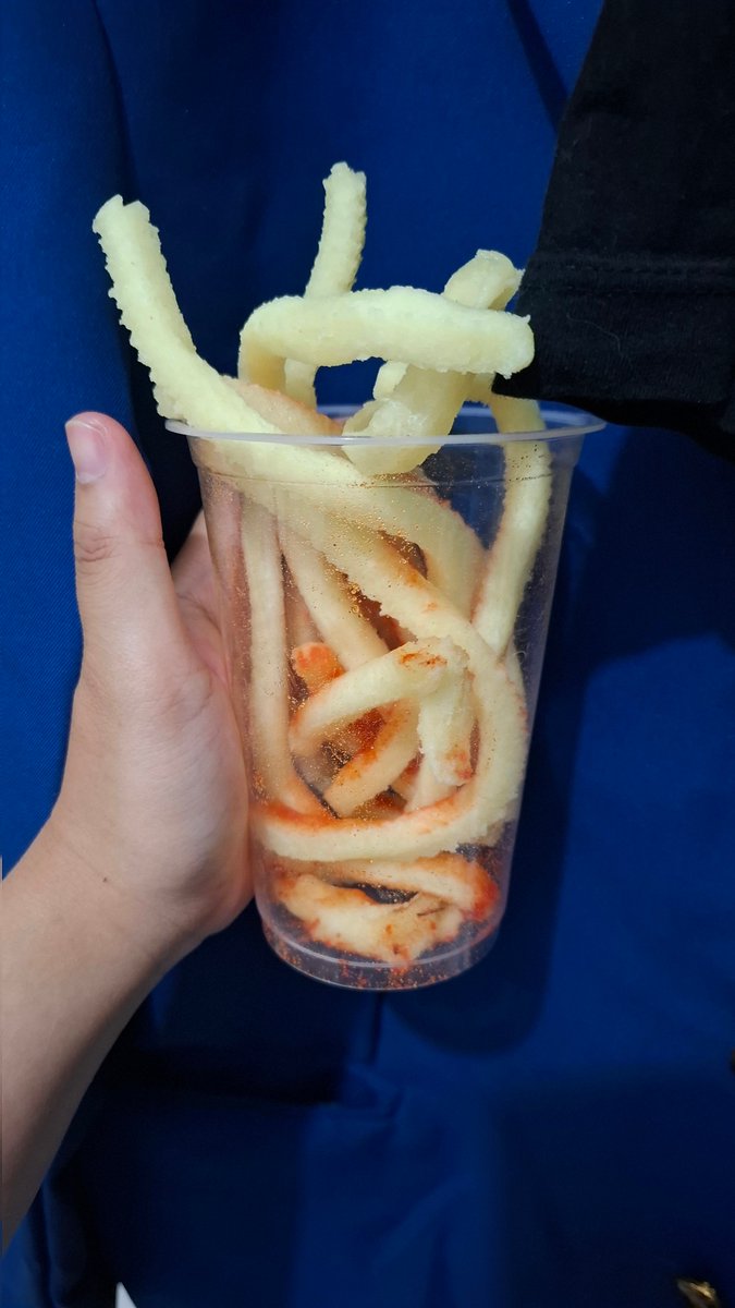 pinkyblooms tweet media