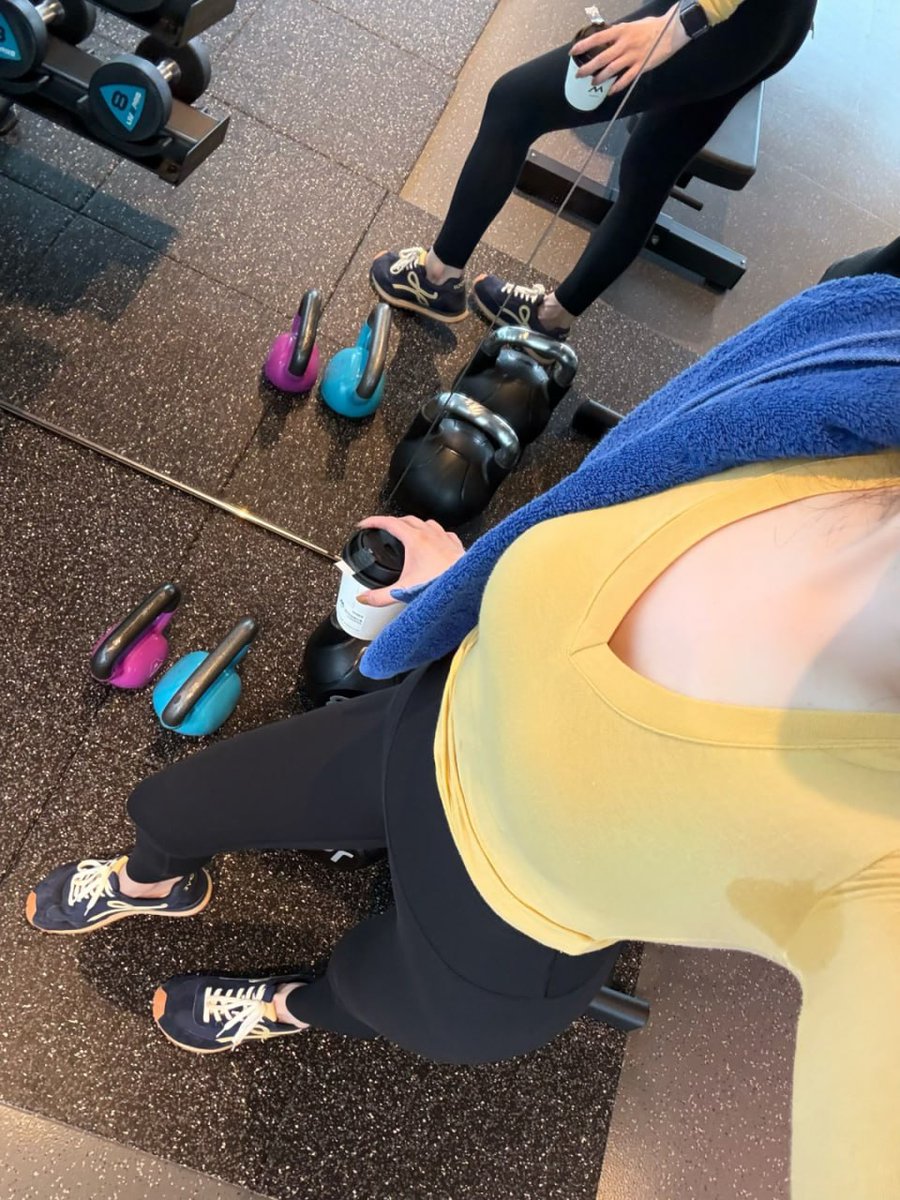 aria23125's tweet photo. I don't stop when I'm tired I only stop when my gym workout is finished. Building a stronger version of myself takes time, patience, and an unbreakable will to succeed today. 🛑💪 https://t.co/w18Hj4X8Bj