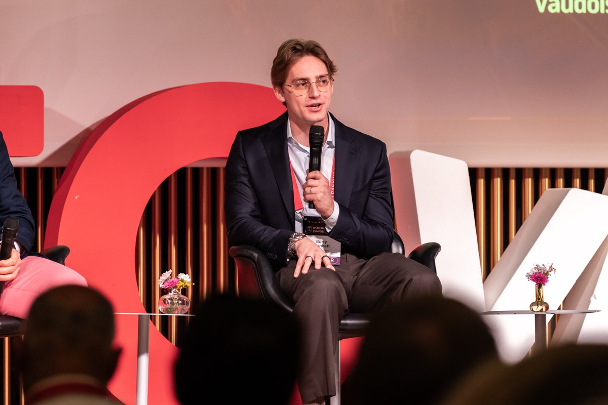 Crypto Valley tweet media