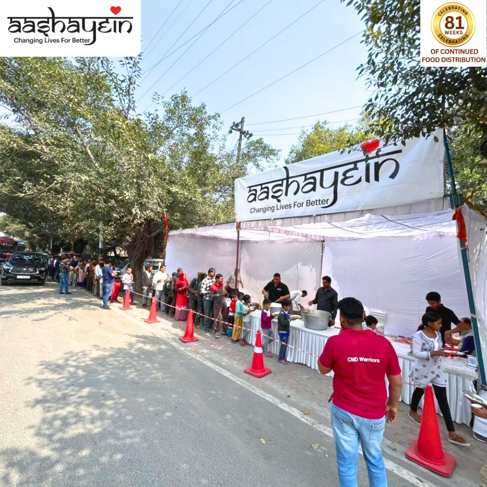 CharitableAsha's tweet photo. Not every revolution is loud.
Some begin with a simple meal placed in waiting hands.

Aashayein was built for those who believe compassion is an action, not a statement.
 
Volunteer: https://t.co/dVZjudPm1B
 
#Aashayein #FoodDrive #ashagargfpundation #HungerFreeMission https://t.co/5aiiQBY8gS