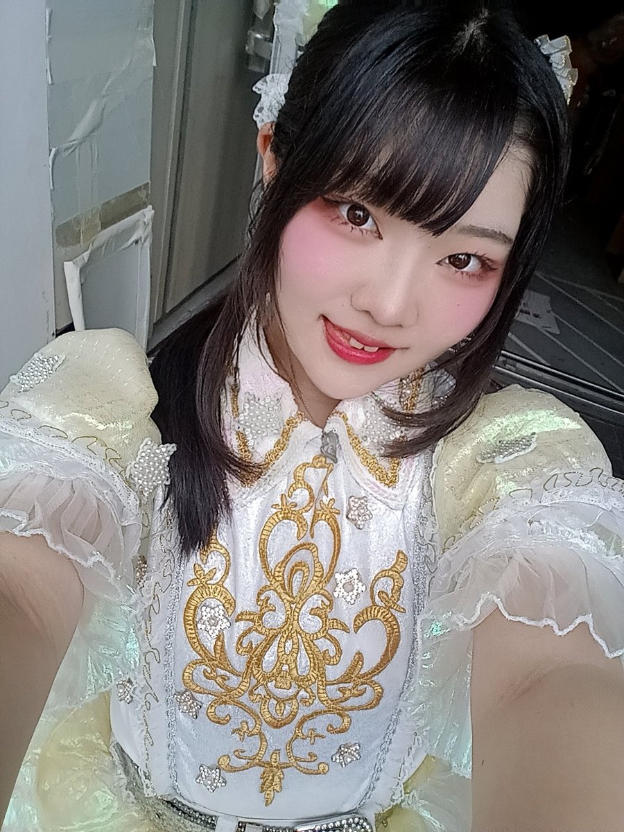 今週の日曜日！
🎀｢ゆれっど！！鹿児島3マン｣🎀
に出演させていただきます🫶🏻️︎

みんな予約してくれたかな？🤲´-
🎫tiget.net/events/470835

来てくれる方はサザクロTシャツ着てきてくれると嬉しいな( ¨̮ )💕
見つけやすいし🫶🏻️︎

予約よろしくおねがいします！
 #山下乃愛  #鹿児島