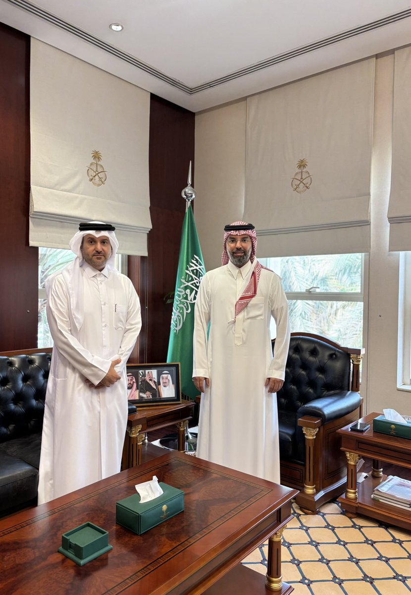 القنصلية العامة في دبي tweet media