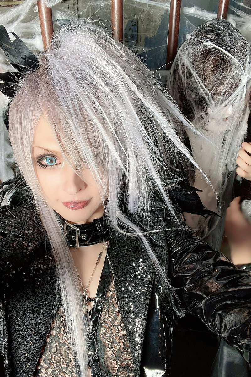 魔界転生はJaiL(ジェイル)に改名 ジャケットのモデルは、あの彼に