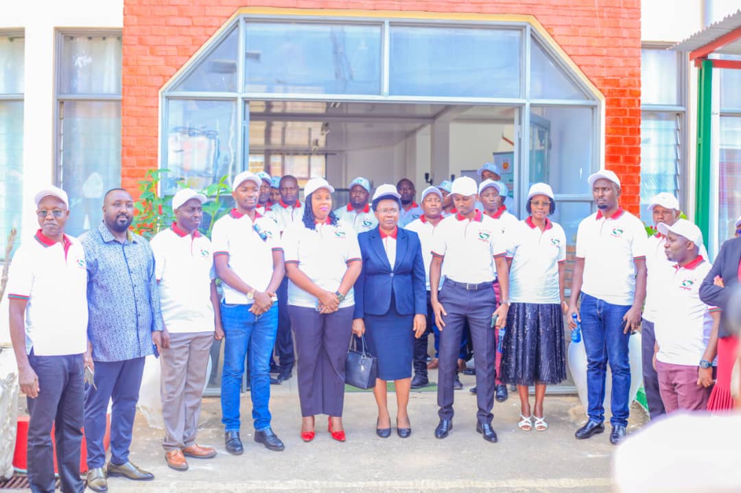 Agence d'appui à la Réalisation des Contrats PPP tweet media