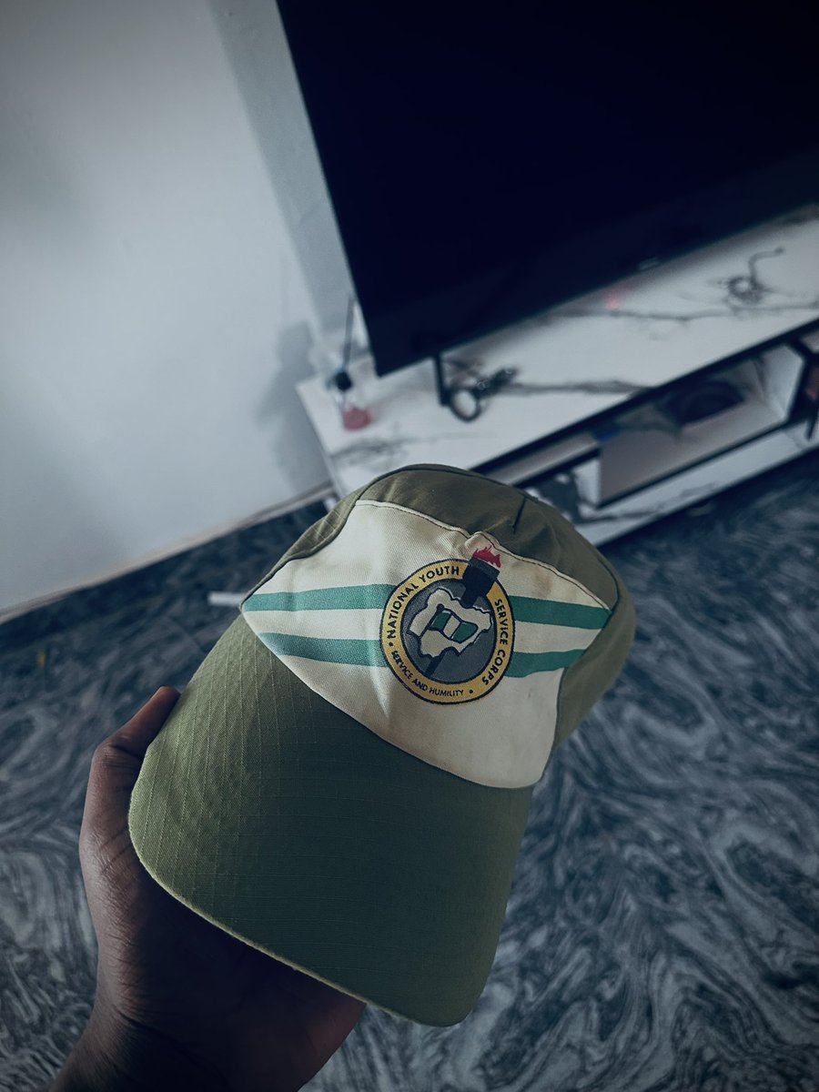 Dee ✳️ tweet media