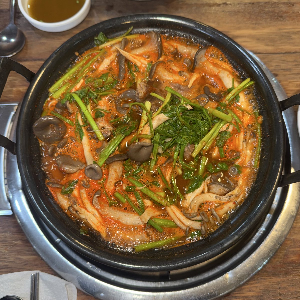 ᶻ 𝗓 𐰁 tweet media