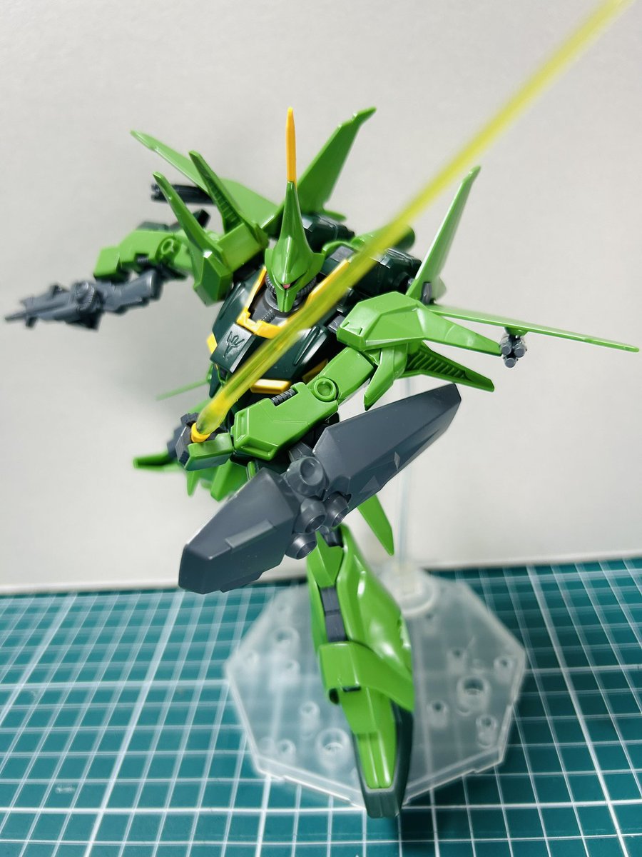 ガンプラツウィート …