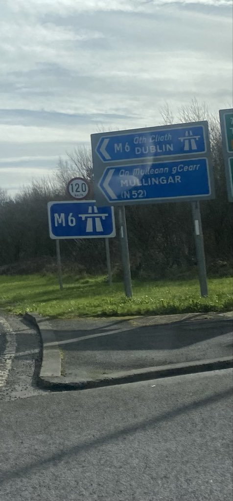 Mully_JR1's tweet photo. In the middle of nowhere and still Im close to mullingar https://t.co/Kj6wyzrtrk