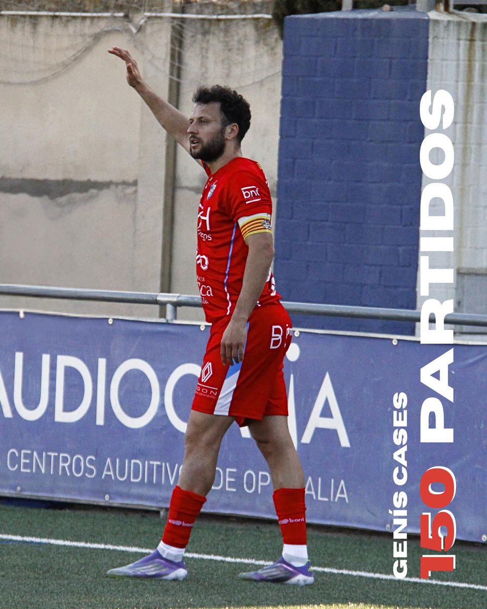 cdbinefar's tweet photo. 💙 𝐆𝐄𝐍𝐈́𝐒 𝐂𝐀𝐒𝐄𝐒 𝟏𝟓𝟎 

🔝 Genís Cases cumple 150 partidos oficiales con el Club Deportivo Binéfar. 

🔵 El defensa de Almenar disputó su partido 150 con el conjunto celeste en Los Rosales frente al CD Caspe. 

😉 ¡Enhorabuena! 

💪 ¡A por muchos más, Genís! https://t.co/Sp3hF8HSJL
