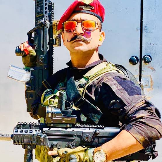 इजरायल की तरफ से ईरान पर हमला करने जाते सोशल मीडिया के पैराकमांडो शिफू जी।
#IranWar