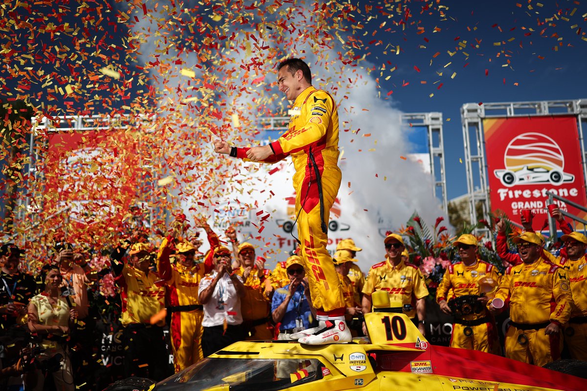 That Monday feeling… but make it victory lane. 🏆✨

#Honda #IndyCar