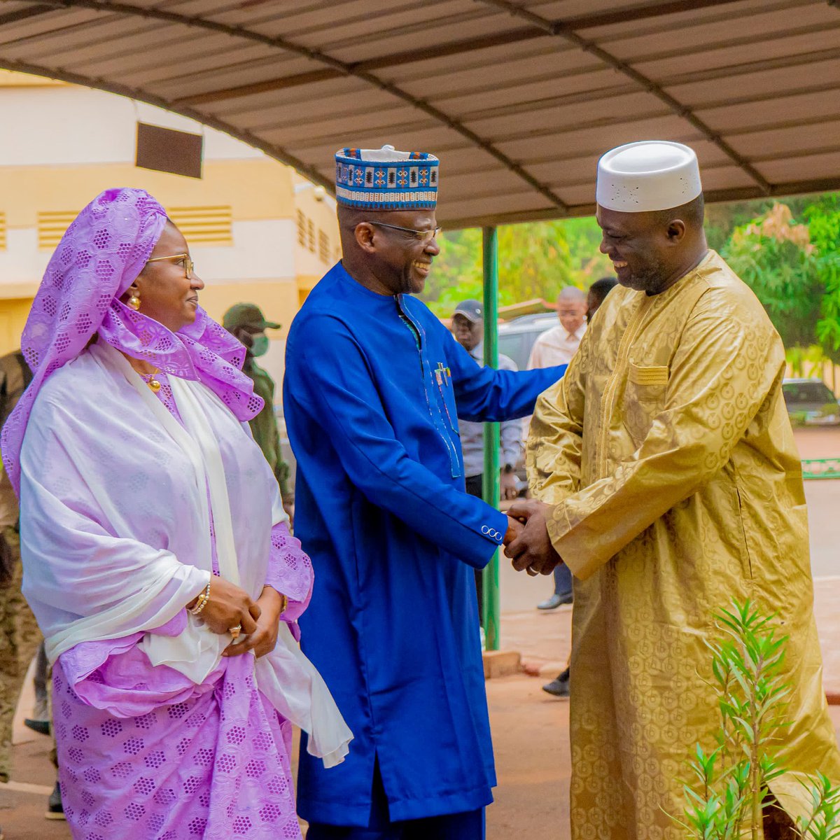 Ministère de l'Industrie et du Commerce tweet media