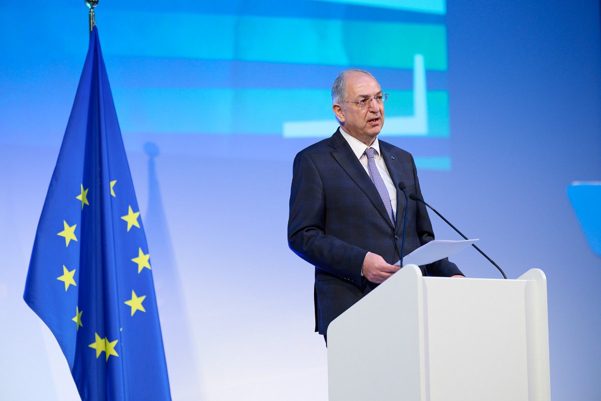 CostasKadis's tweet photo. In this period of global instability, Ocean is key for Europe’s security. 
At today’s third edition of the #EUOceanDays, we are reinforcing and expanding ocean monitoring and observation. We will, among others, focus on the continued implementation of the EU Maritime Security Strategy & the action plans on undersea cable security and on drones and Counter-Drone Security. 
With the Ocean Eye, announced by @vonderleyen, we will reinforce our ocean observation capabilities, including through global cooperation. Europe will be a global ocean power — not only in geography, but also in responsibility, innovation and leadership.
#EUOceanPact
https://t.co/ABNGKgrYWO