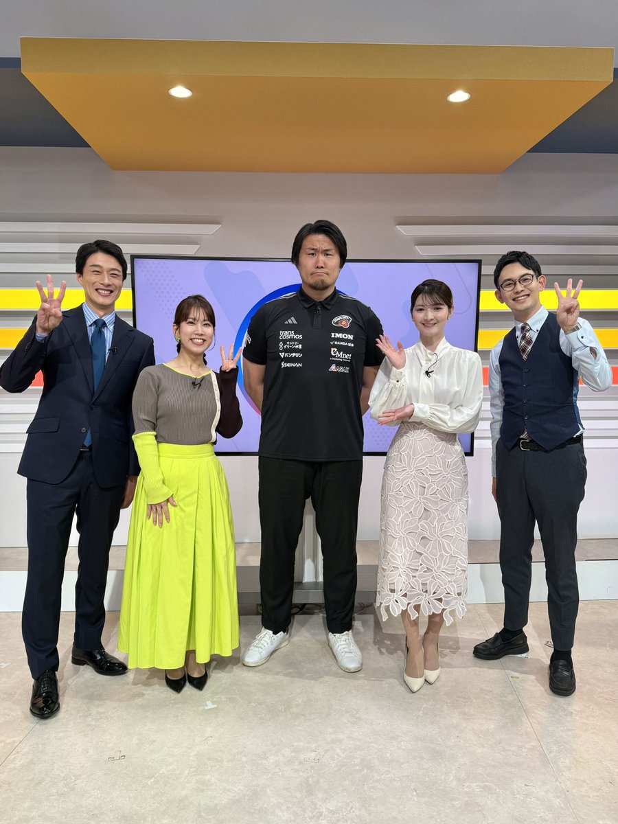 『NEWSゲツキン』公式 tweet media