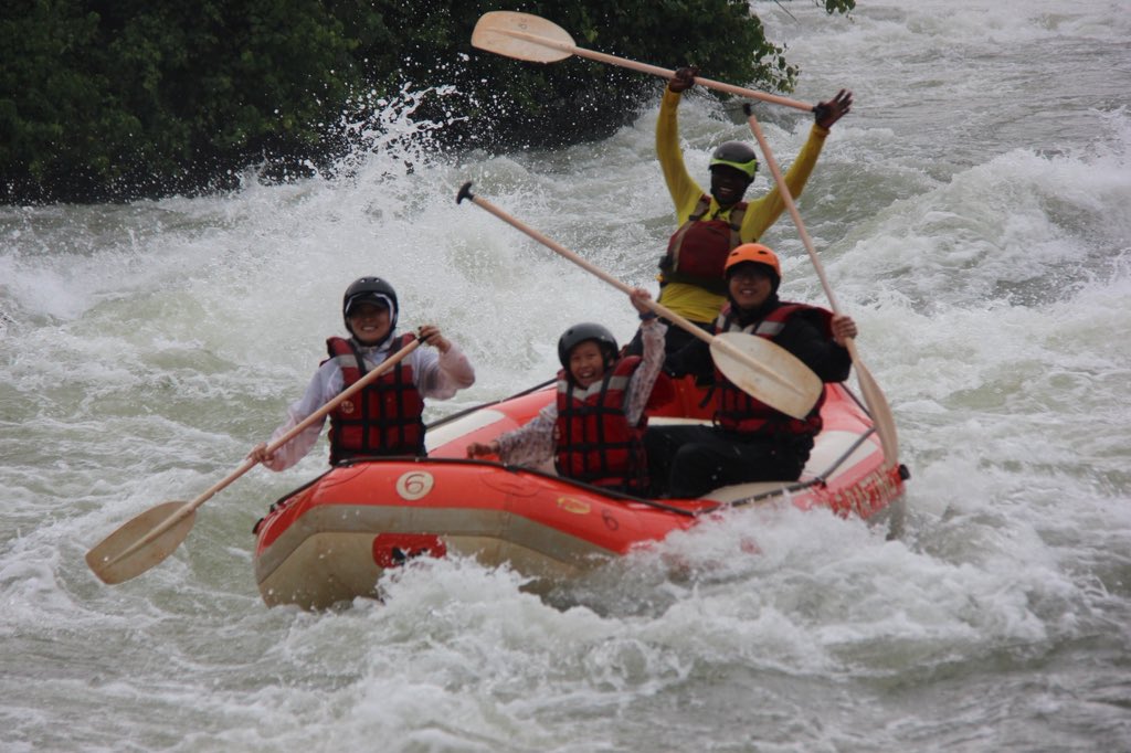 WhiteNileraftUG's tweet image. whitenilerafting.com Call Direct / WhatsApp Us: +256 787 508 236 +256 702 468 286. BOOK a memorable adventure trip today! #WhiteNileRaftingLtd #Bodyboarding #Grade5Rafting #Grade5ExtremeRafting  #Grade5tandemKayaking