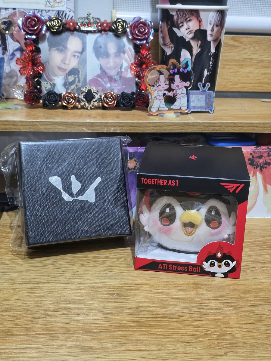 Wow talagang nagparamdam si <a href="/applewood_ph/">APPLEWOOD PHILIPPINES</a> kung kailan dumating yung Woodz suede necklace ko!? Anyways, thank you as always for the smooth transaction, my beloved chingu <a href="/springfallph/">dm here or tg please💌ph go/pasabuy/kr add rental</a> 🫶🫶🫶