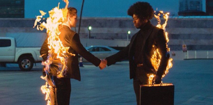 “Body no be fire wood”
 
Shadrach, Meshach and Abednego 😏